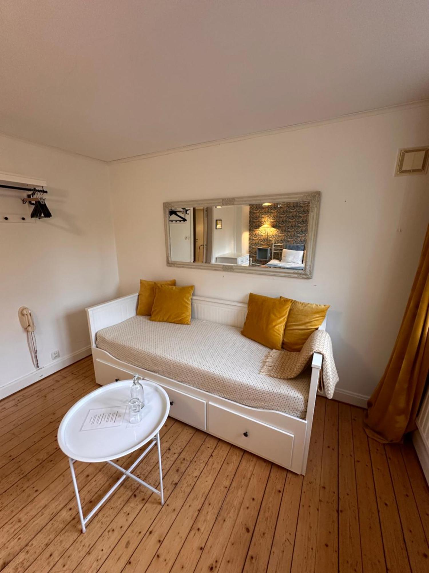 Minnesberg Bed & Breakfast Trelleborg Luaran gambar
